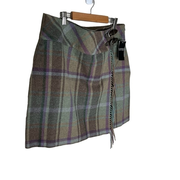 Lauren Ralph Lauren Women’s Plaid Fringe Trim Tweed Mini Skirt - Picture 8 of 16